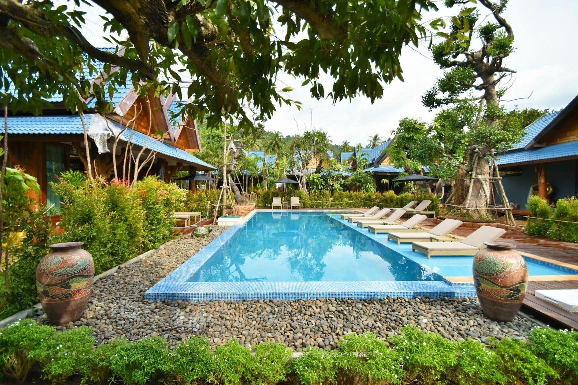The Nine Thipthara Klongson Resort Ban Nong Thale Exterior foto